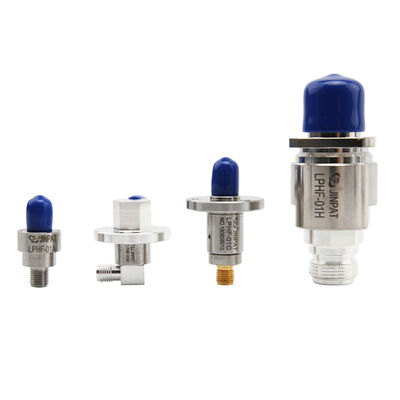 ১ চ্যানেল এইচএফ রোটারি স্লিপ রিং, ১৫০০W পিক পাওয়ার এবং ১৮ GHz ফ্রিকোয়েন্সি রেঞ্জ সহ